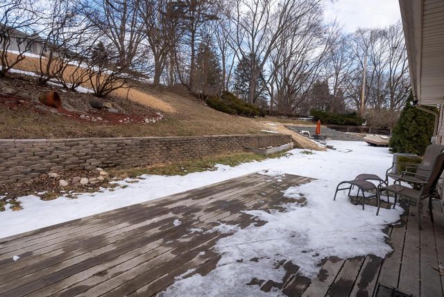 1926 Madison STREET, Waukesha, WI 53188