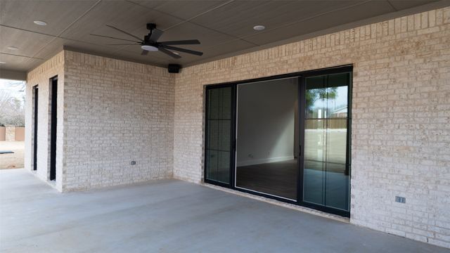 6300 Big Elk Drive, Mansfield, TX 76140