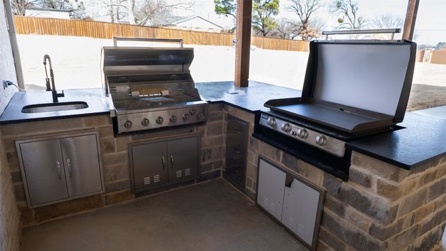 6300 Big Elk Drive, Mansfield, TX 76140