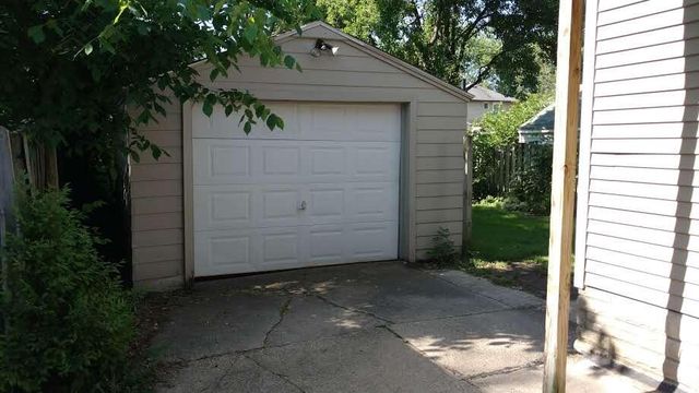 826 Arianna Street NW, Grand Rapids, MI 49504