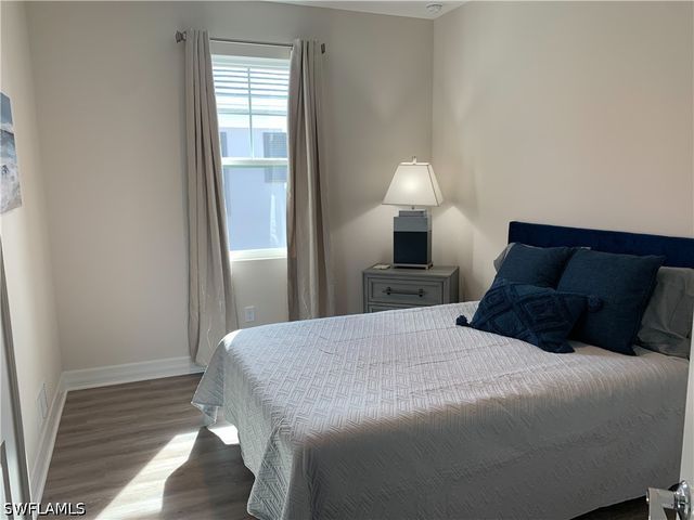 208 Indies Dr E 202, Naples, FL 34114