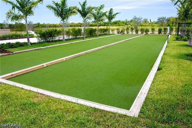 208 Indies Dr E 202, Naples, FL 34114