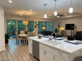 208 Indies Dr E 202, Naples, FL 34114