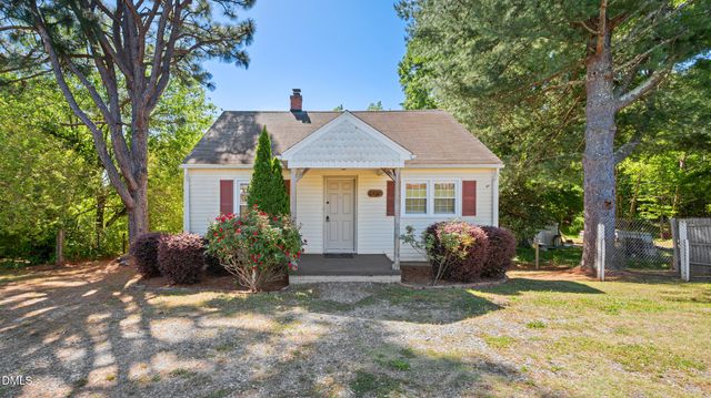 1847 Lower Hopedale Road, Burlington, NC 27217