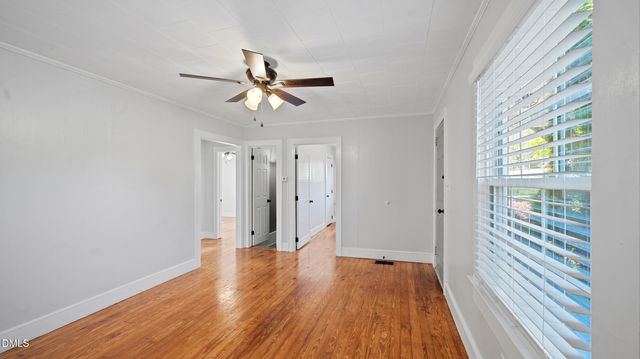 1847 Lower Hopedale Road, Burlington, NC 27217