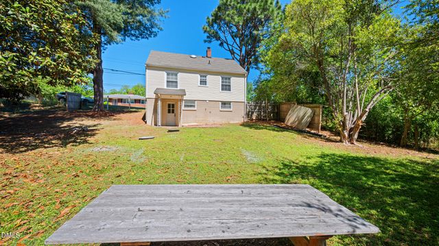 1847 Lower Hopedale Road, Burlington, NC 27217