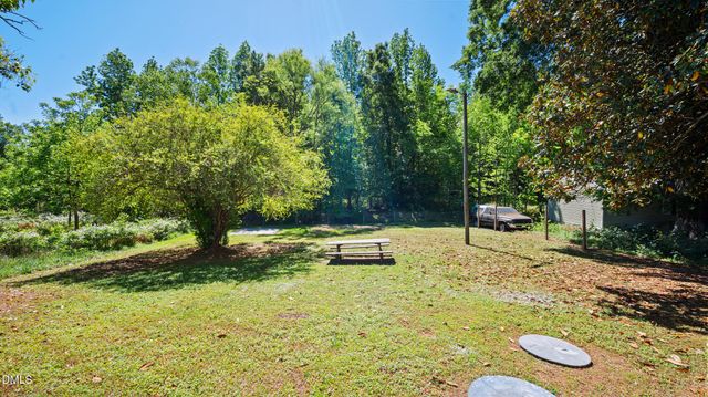 1847 Lower Hopedale Road, Burlington, NC 27217