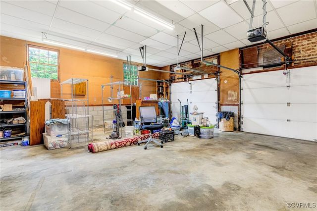 3 Milby Cir, Sandston, VA 23150
