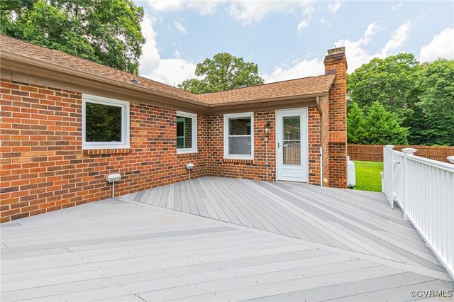 3 Milby Cir, Sandston, VA 23150