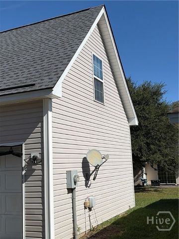 7 Corsair Circle, Port Wentworth, GA 31407