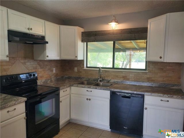 1217 Craig Street, Copperas Cove, TX 76522