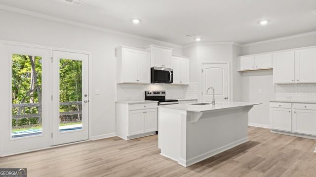 4188 Kestrel Court, Gainesville, GA 30506