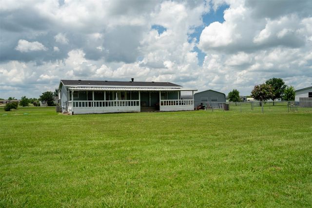 4000 Dee Drive, Terrell, TX 75160