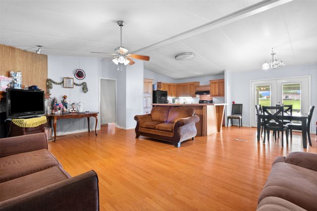 4000 Dee Drive, Terrell, TX 75160