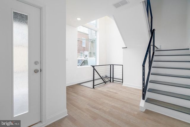 101 ELLSWORTH ST, Philadelphia, PA 19147