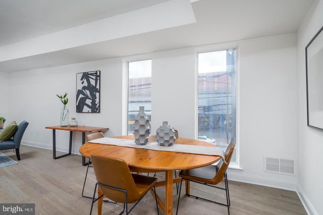 101 ELLSWORTH ST, Philadelphia, PA 19147