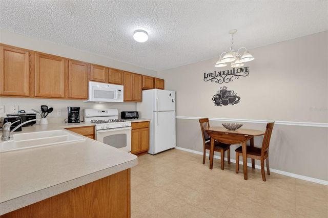 1460 CRESTWOOD LANE, The Villages, FL 32162