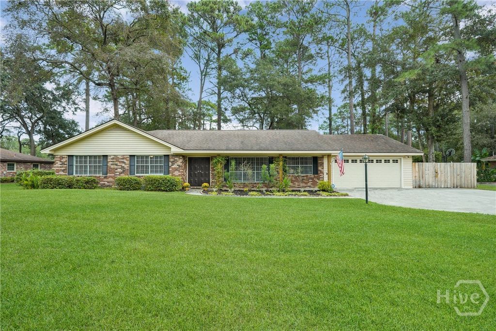 210 Overlook Road, Savannah, GA 31410