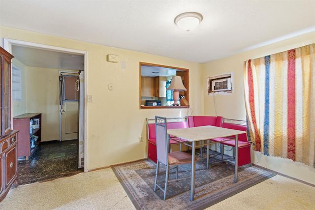 205 3rd St, Ripon, CA 95366