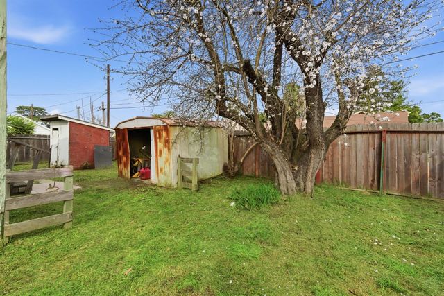 205 3rd St, Ripon, CA 95366