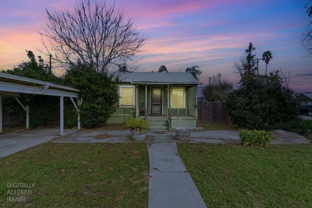 205 3rd St, Ripon, CA 95366