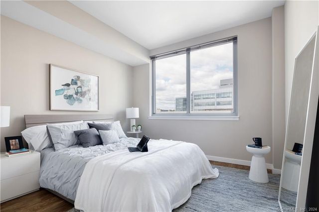 850 South Pacific Street 2001, Stamford, CT 06902