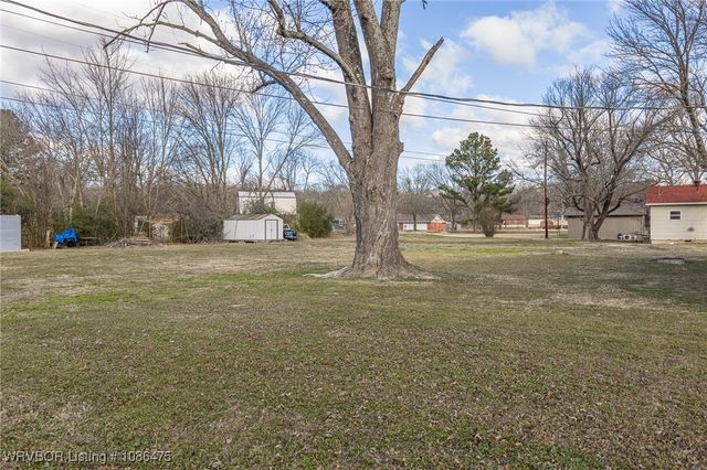 13212 Mine 18 Road, Fort Smith, AR 72916