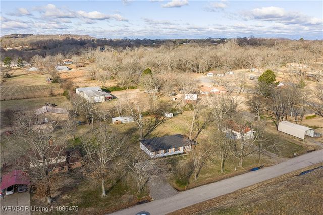 13212 Mine 18 Road, Fort Smith, AR 72916