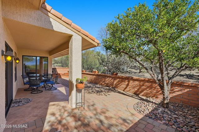 13974 N Green Tree Drive, Oro Valley, AZ 85755