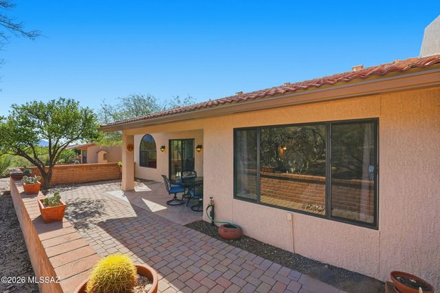 13974 N Green Tree Drive, Oro Valley, AZ 85755