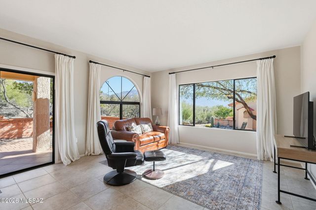 13974 N Green Tree Drive, Oro Valley, AZ 85755