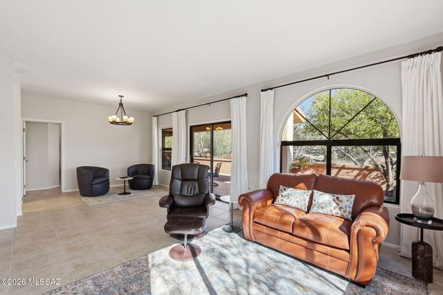 13974 N Green Tree Drive, Oro Valley, AZ 85755