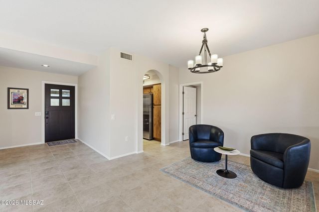 13974 N Green Tree Drive, Oro Valley, AZ 85755