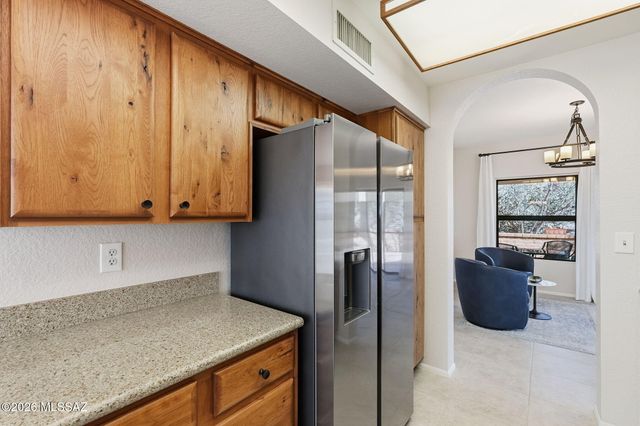 13974 N Green Tree Drive, Oro Valley, AZ 85755