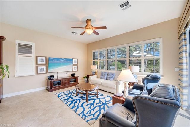 7660 Cottesmore DR, Naples, FL 34113