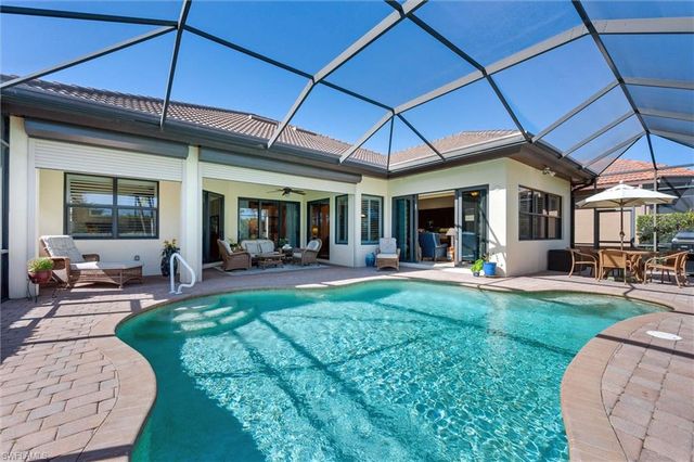 7660 Cottesmore DR, Naples, FL 34113