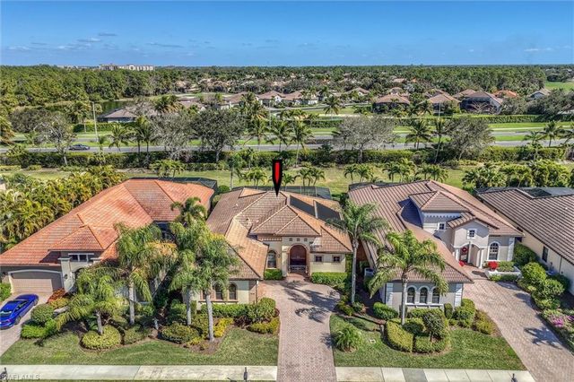 7660 Cottesmore DR, Naples, FL 34113