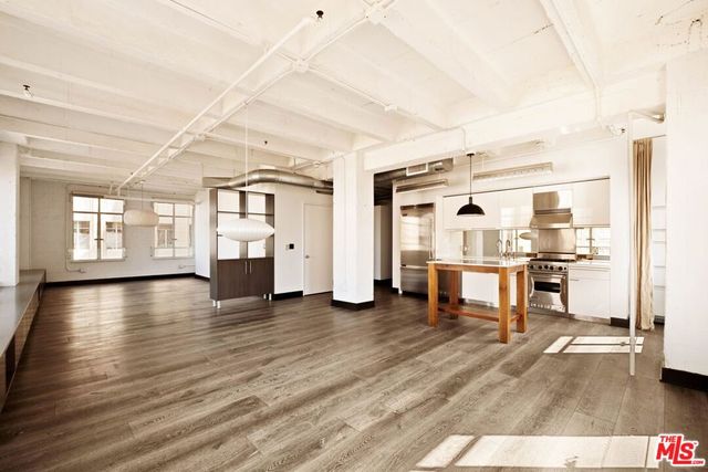 6253 Hollywood Boulevard 702, Los Angeles, CA 90028