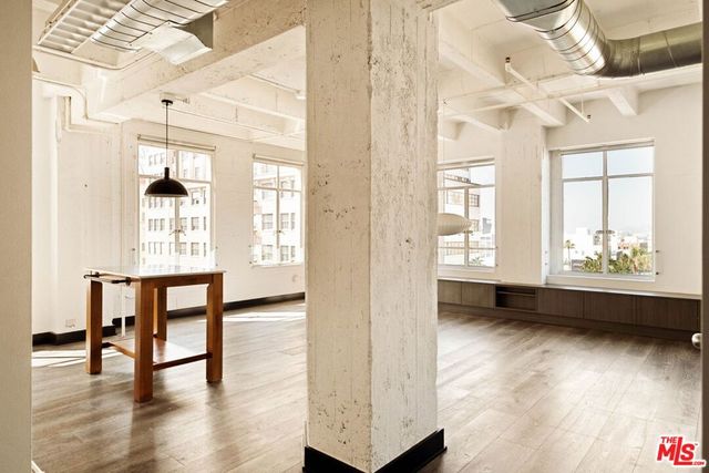 6253 Hollywood Boulevard 702, Los Angeles, CA 90028