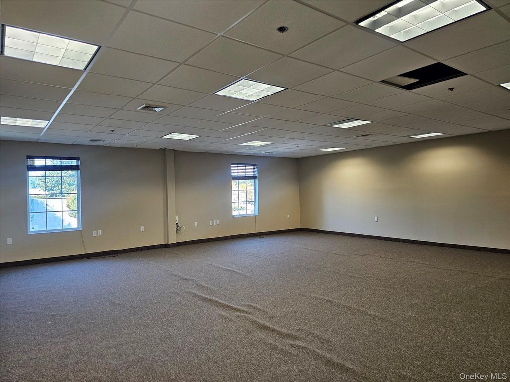 234 W Jericho Turnpike, Huntington, NY 11746 — photo 5