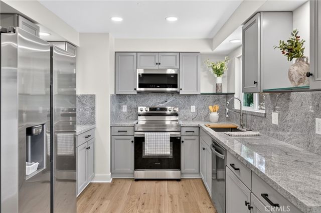 532 Old Toll, Lake Arrowhead, CA 92352