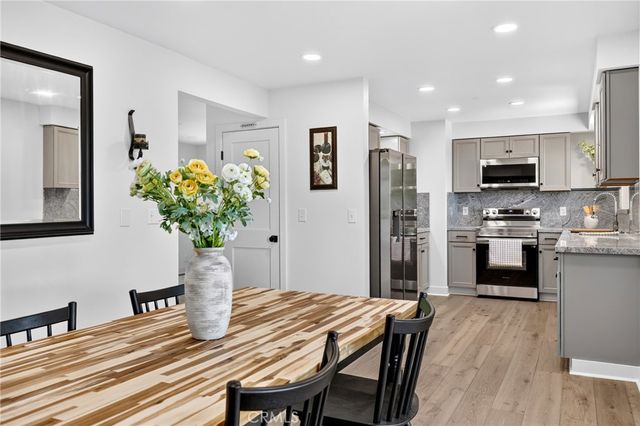 532 Old Toll, Lake Arrowhead, CA 92352