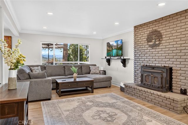 532 Old Toll, Lake Arrowhead, CA 92352