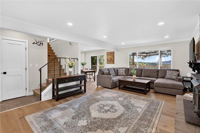 532 Old Toll, Lake Arrowhead, CA 92352