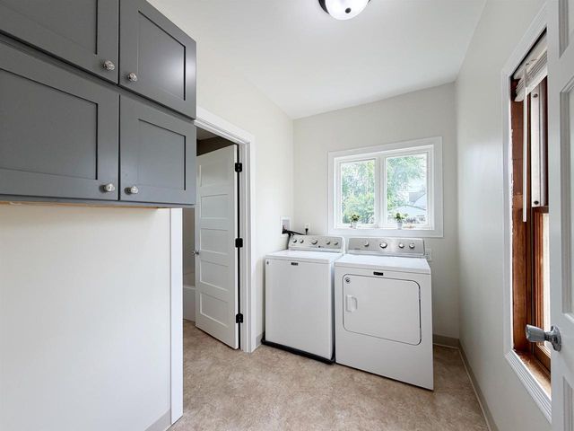 366 GROVE STREET, Fond Du Lac, WI 54935