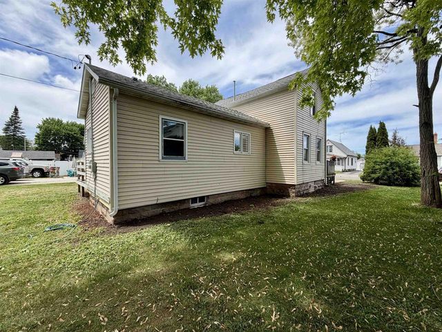 366 GROVE STREET, Fond Du Lac, WI 54935