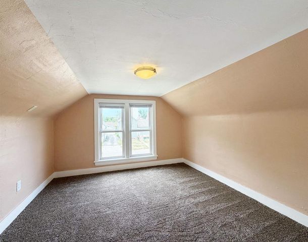 366 GROVE STREET, Fond Du Lac, WI 54935