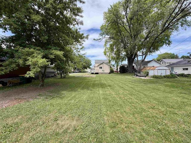 366 GROVE STREET, Fond Du Lac, WI 54935