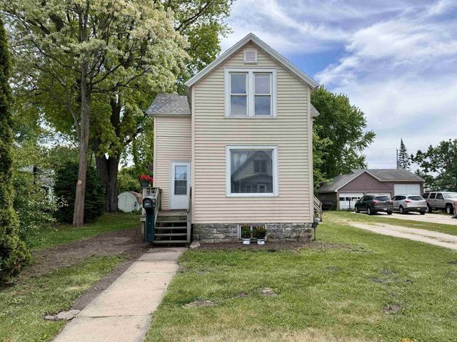 366 GROVE STREET, Fond Du Lac, WI 54935