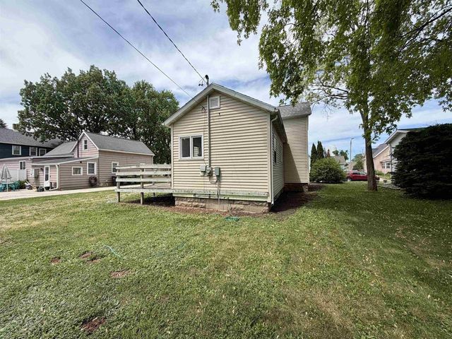 366 GROVE STREET, Fond Du Lac, WI 54935